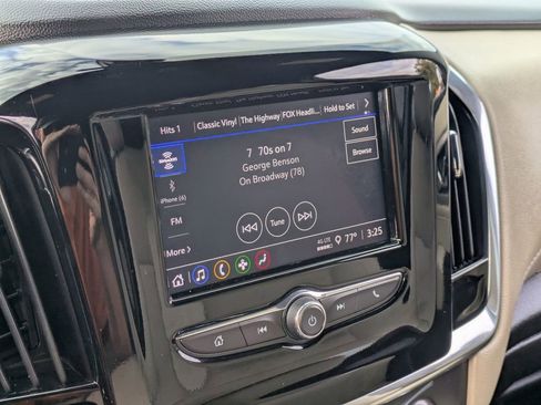 Used 2023 Chevrolet Traverse LS w/ Safety Package image 22