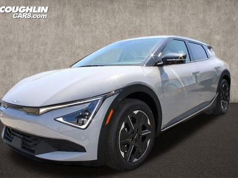 New 2025 Kia EV6 Light RWD image 4