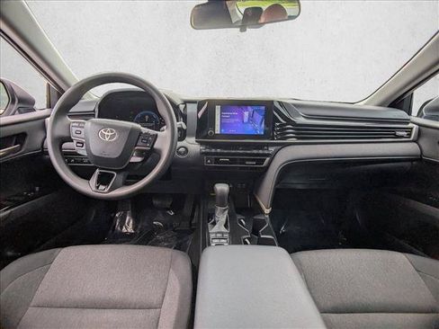 Used 2026 Toyota Camry LE FWD image 17