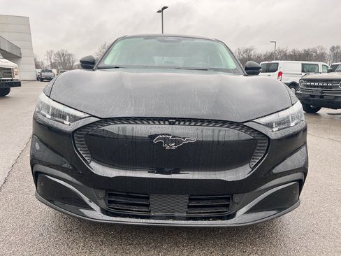 Used 2025 Ford Mustang Mach-E Select w/ Comfort Package Lite image 2