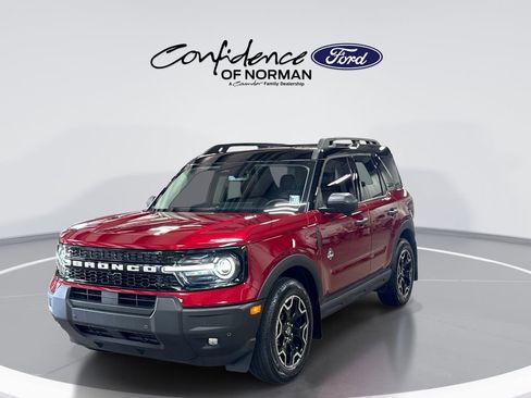 New 2026 Ford Bronco Sport Outer Banks w/ Outer Banks Tech Package+ AWD/4WD image 3