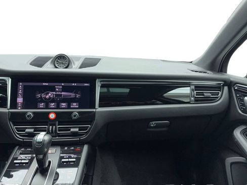 Used 2023 Porsche Macan S image 23