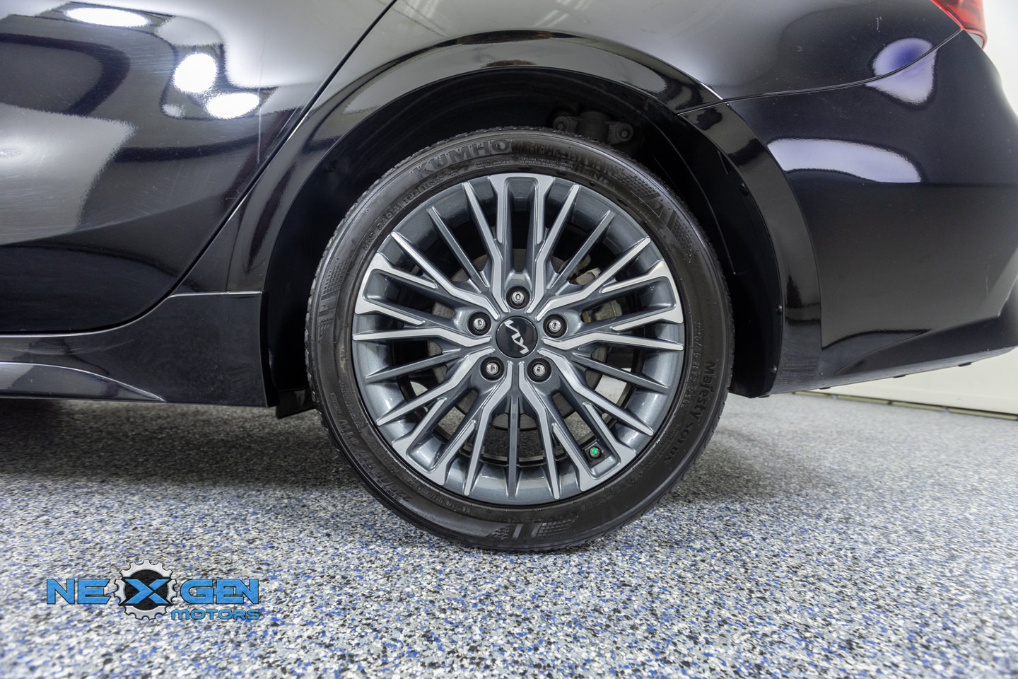 Used 2024 Kia Forte GT-Line w/ GT-Line Premium Package FWD image 48