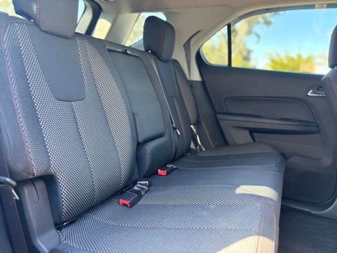 Used 2017 Chevrolet Equinox LS image 15