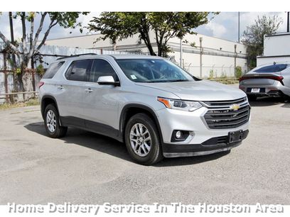Used 2020 Chevrolet Traverse LT