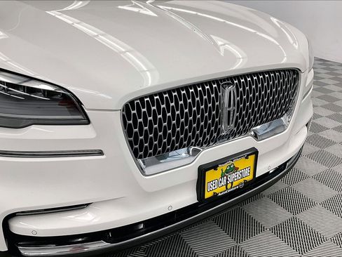 Used 2023 Lincoln Aviator Reserve w/ Equipment Group 201A AWD/4WD image 33
