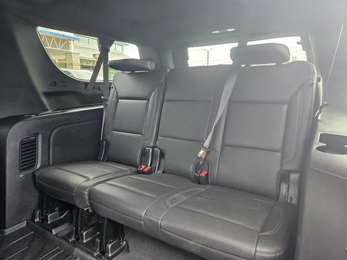 Used 2023 Chevrolet Suburban Z71 AWD/4WD image 20
