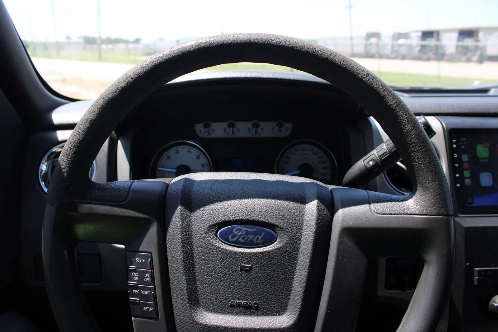 Used 2011 Ford F150 XLT AWD/4WD image 14