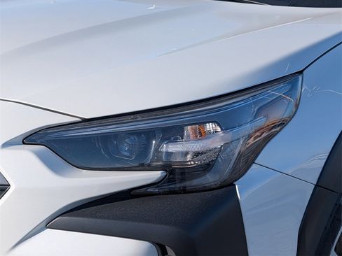 Certified 2025 Subaru Outback Premium image 16