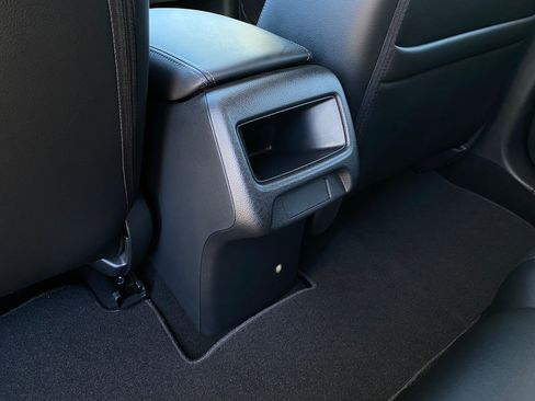 Used 2026 Honda HR-V EX-L image 28