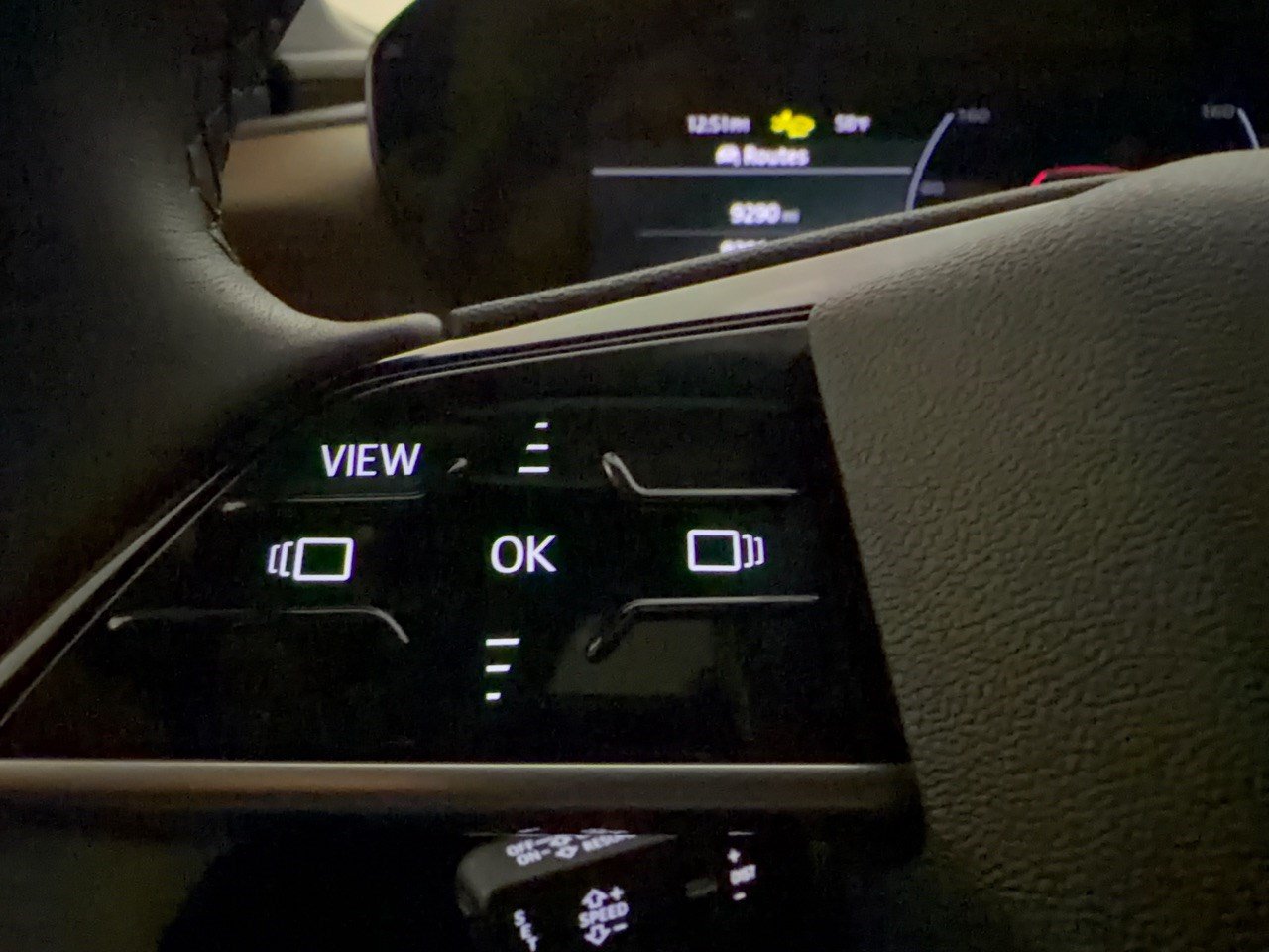 Certified 2025 Audi Q6 e-tron Premium w/ Convenience Package RWD image 18