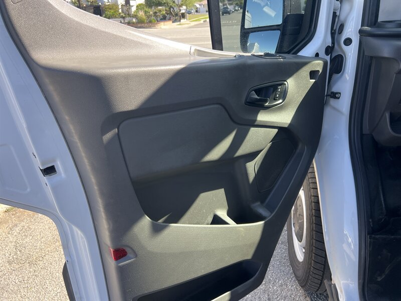Used 2021 Ford Transit 250 Low Roof RWD image 16
