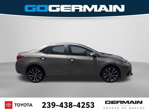 Used 2017 Toyota Corolla SE FWD image 10