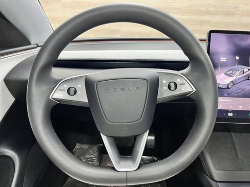 Used 2025 Tesla Model 3 Long Range RWD image 4