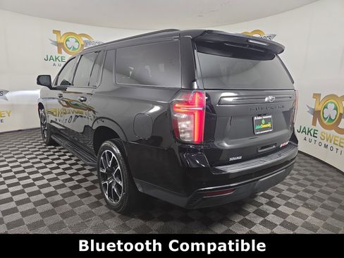 Certified 2024 Chevrolet Suburban RST w/ Luxury Package AWD/4WD image 6