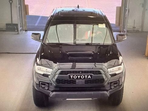 Used 2023 Toyota Tacoma TRD Pro AWD/4WD image 10