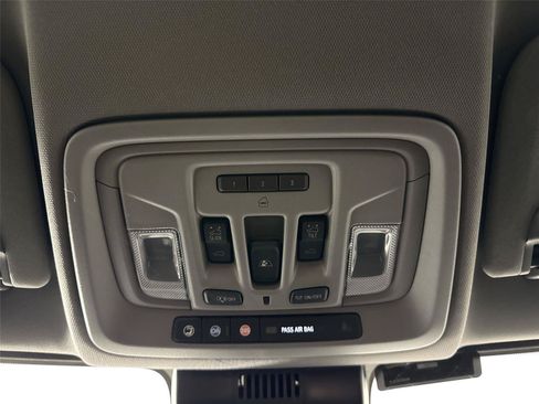 Used 2026 Chevrolet Silverado 1500 RST w/ Convenience Package II AWD/4WD image 22