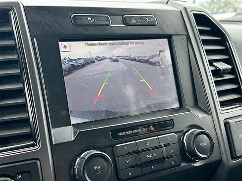 Certified 2019 Ford F150 XLT w/ Equipment Group 302A Luxury image 23