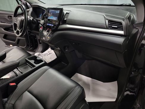 Used 2023 Honda Odyssey EX-L image 25