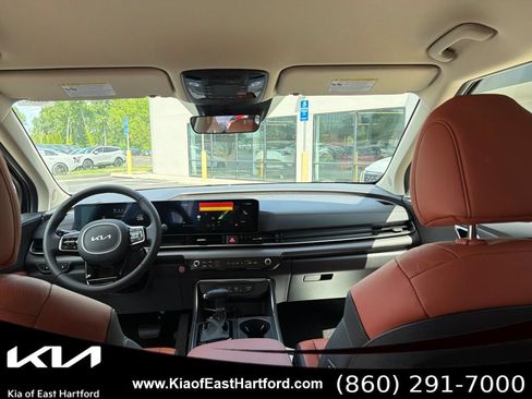 New 2026 Kia Carnival EX FWD image 21