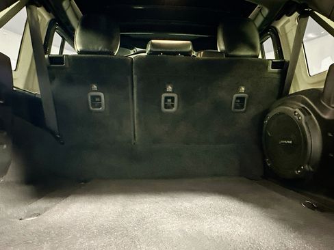 Used 2023 Jeep Wrangler Unlimited Sahara image 29