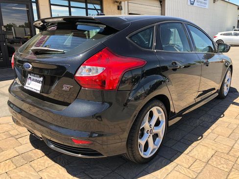 Used 2013 Ford Focus ST FWD image 2