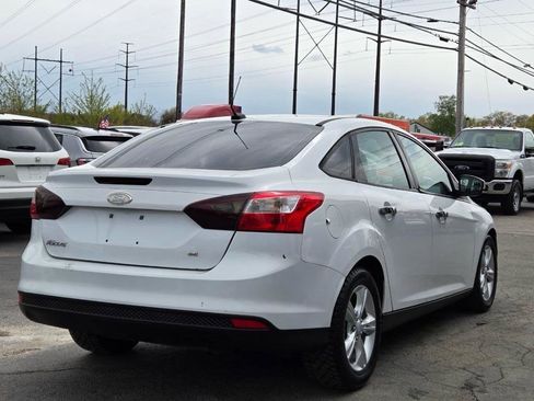 Used 2013 Ford Focus SE FWD image 5