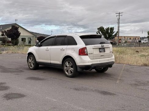 Used 2011 Ford Edge Limited FWD image 3