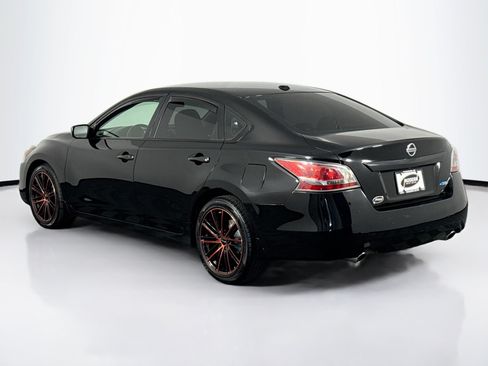 Used 2014 Nissan Altima 2.5 SV FWD image 9