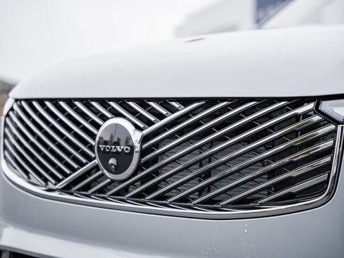 New 2026 Volvo XC90 B6 Ultra image 12