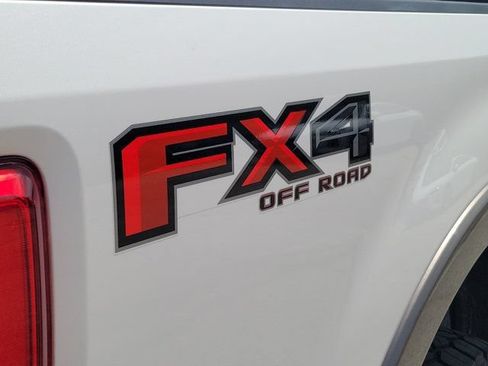 Used 2019 Ford F250 King Ranch w/ King Ranch Ultimate Package AWD/4WD image 8