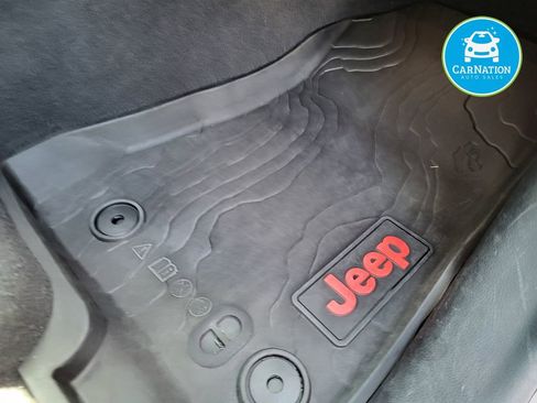 Used 2023 Jeep Wrangler Sahara image 15