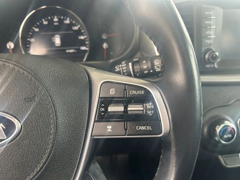 Used 2020 Kia Sorento EX AWD/4WD image 22
