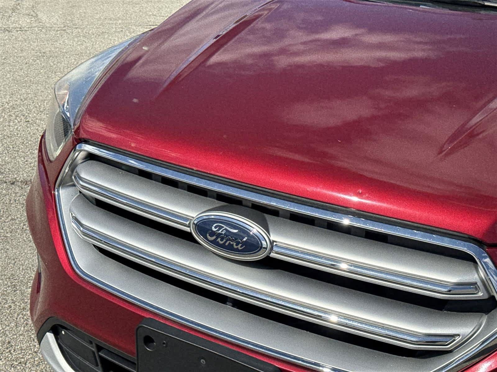 Used 2017 Ford Escape Titanium FWD image 10