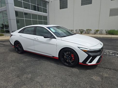New 2026 Hyundai Elantra N FWD image 3
