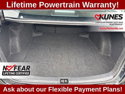 Used 2025 Toyota Corolla LE image 24