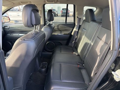 Used 2017 Jeep Compass High Altitude image 12