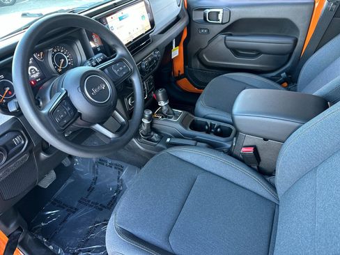 New 2025 Jeep Wrangler Sport AWD/4WD image 9