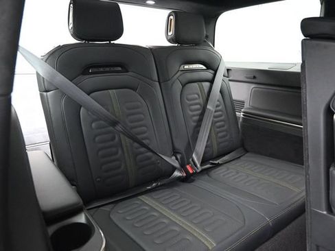 Used 2024 Rivian R1S Adventure Quad AWD/4WD image 25