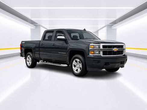 Used 2017 Chevrolet Silverado 1500 LT w/ All Star Edition AWD/4WD image 6
