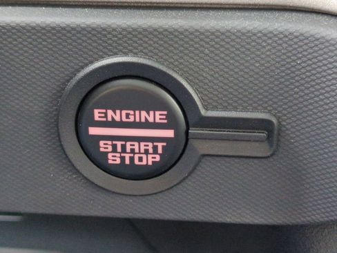 Used 2024 Ford Bronco Raptor AWD/4WD image 33