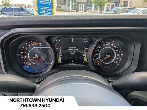 Used 2026 Jeep Gladiator Mojave AWD/4WD image 8