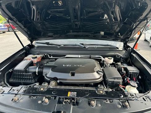 Used 2019 Chevrolet Colorado W/T w/ Custom Special Edition AWD/4WD image 18