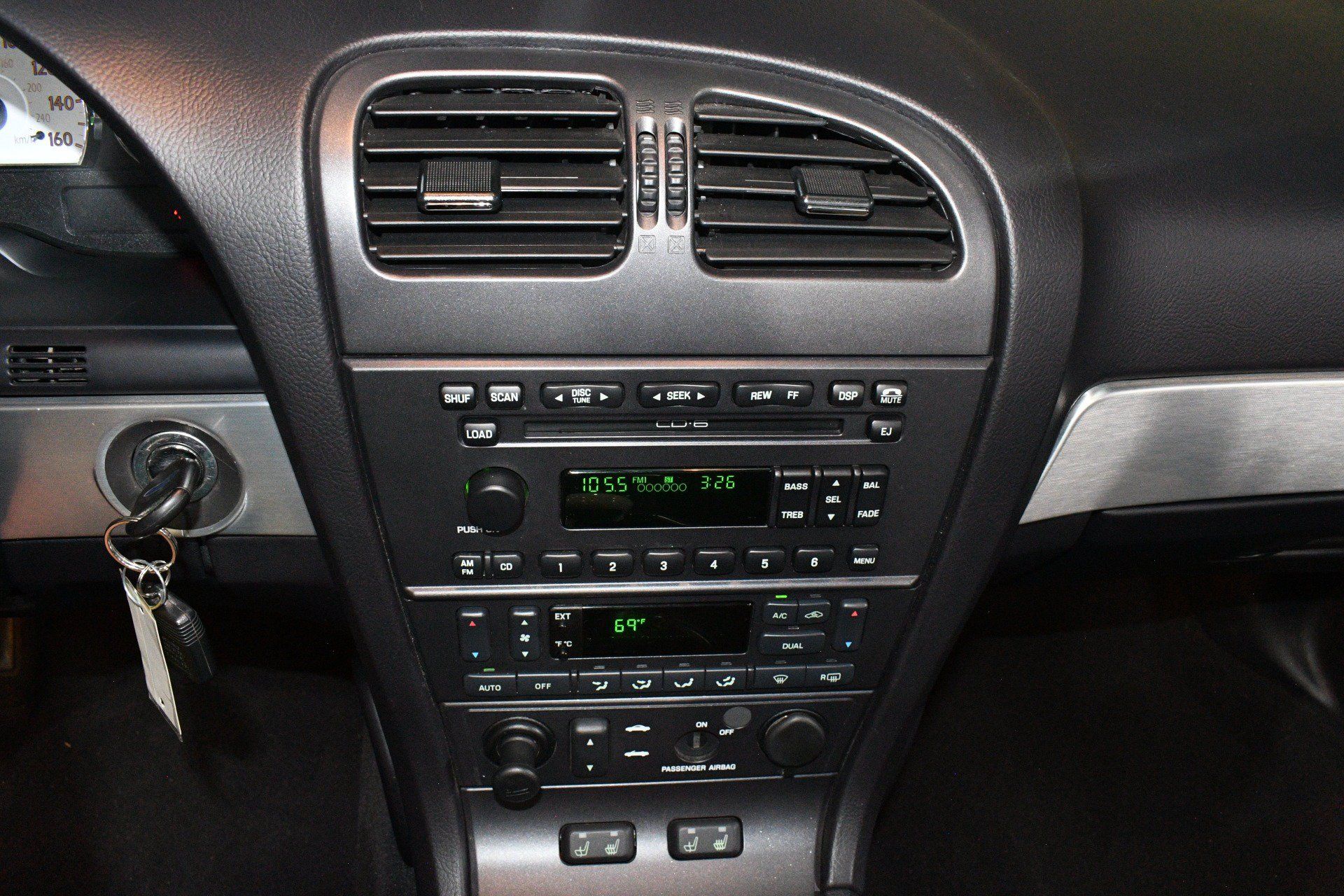 Used 2003 Ford Thunderbird RWD image 34