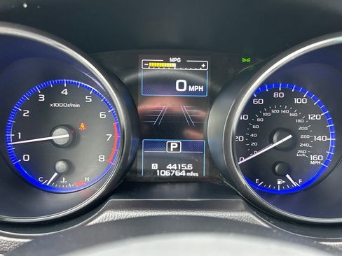 Used 2017 Subaru Outback 3.6R Touring AWD/4WD image 10