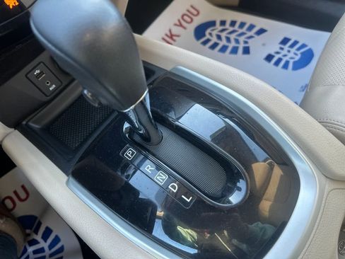 Used 2016 Nissan Rogue SL image 26