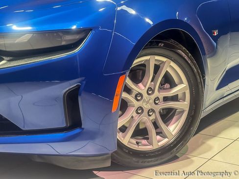 Used 2019 Chevrolet Camaro LS image 4
