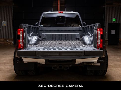 Used 2025 Ford F350 Lariat image 9