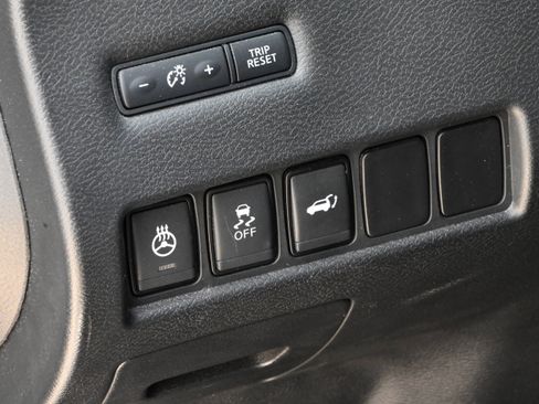 Used 2018 Nissan Murano SL w/ Cargo Package FWD image 27