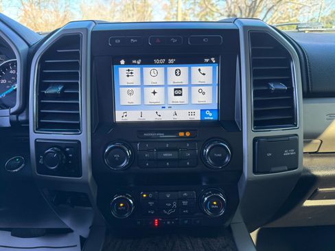 Used 2019 Ford F250 Lariat w/ Lariat Ultimate Package image 26